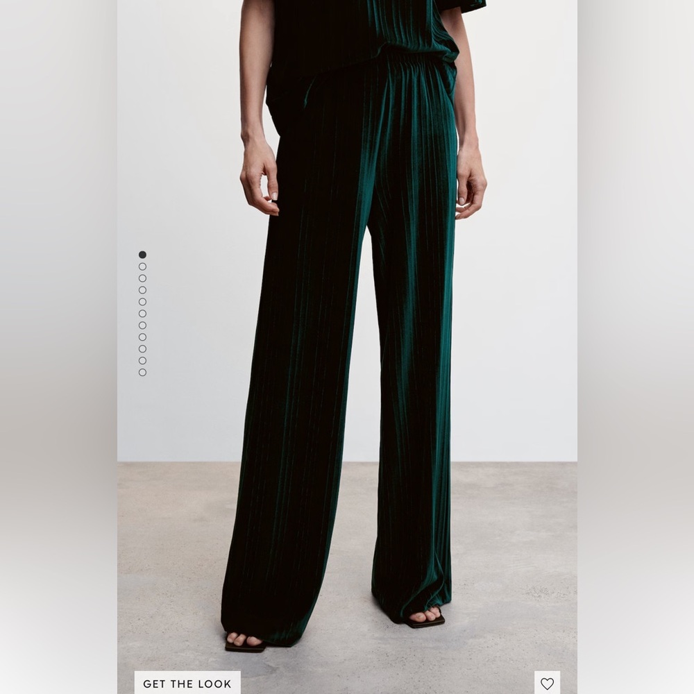 Mango velvet pants. XL